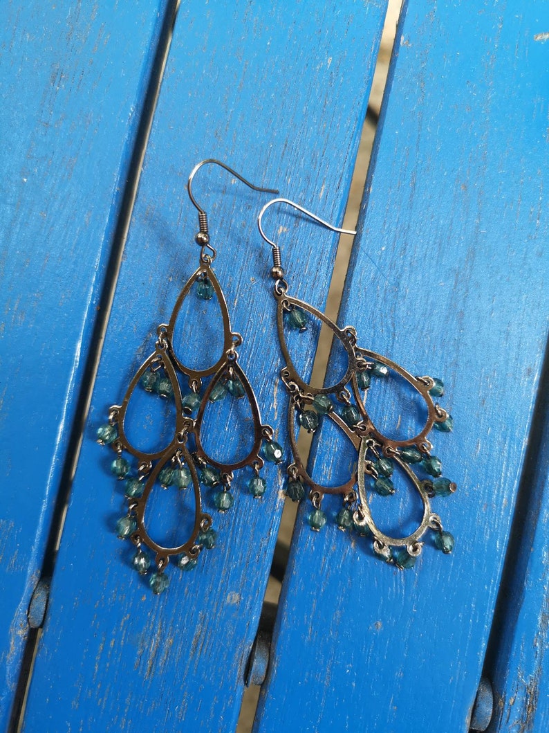 Chandelier Dangle Earrings Dark Silver ft Teal Beads