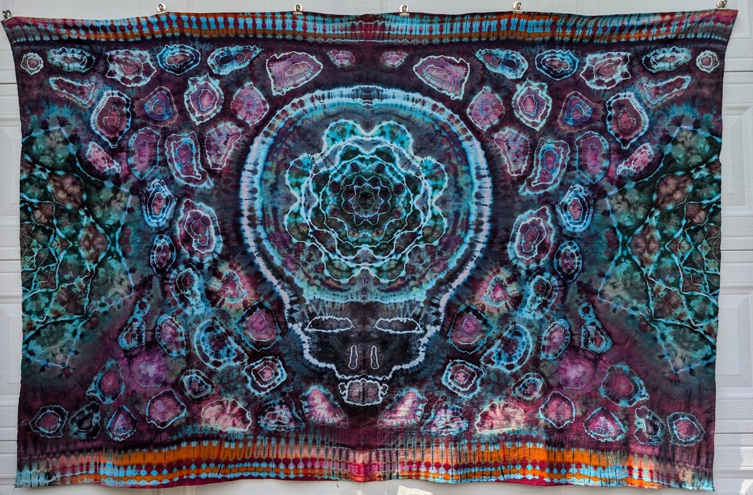 Large Skull Stealie Tie Dye Tapestry Wall Hanging - Etsy