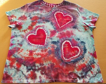3XL Women's Triple Heart Tie Dye T-Shirt with Spine