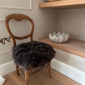 Soft & Plush Dark Grey Sheepskin Circle Seat Pads - Add a Touch of Comfort to Any Chair or Stool B Grade