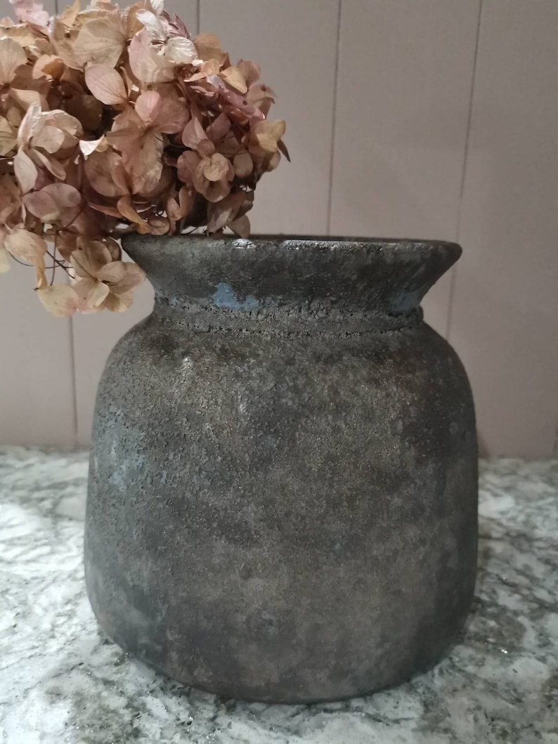Bali grey vintage effect stone vase image 2