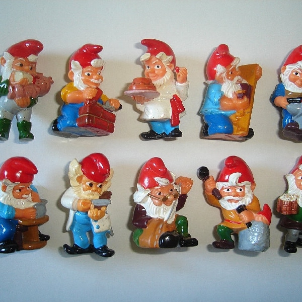 Kinder Ei Überraschungs Set - Handwerker Garten Zwerge bei der Arbeit Rasenzwerge - Figuren Figuren Miniaturen Sammlerstücke - Vintage aus den 1990er Jahren