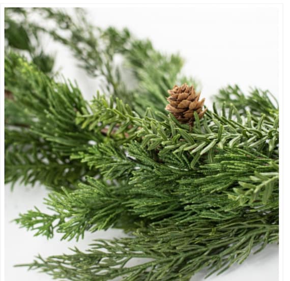 Artificial Green Pine Needles Branches -small Pine Twigs Stems Picks-fake  Greenery Pine Picks For Christmas Garland Wreath Embellishing And Home  Holid