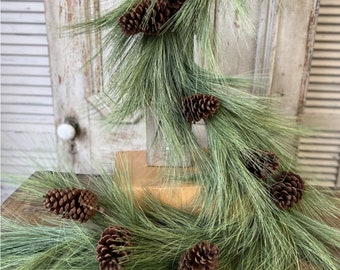 Christmas Long Needle Pine Garland 6ft Holiday Decorating Farmhouse Mantle Decor Natural Style with Pinecones Staircase Decor