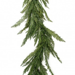 Christmas Soft Cedar Pine Garland 6ft Holiday Decorating Wedding Decorating Farmhouse Mantle Decor Natural Look Artificial