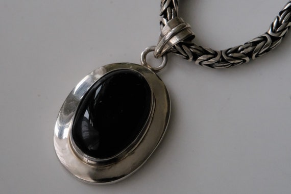 Vintage Sterling Silver Onyx Pendant with Handmad… - image 2