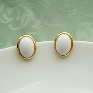 Vintage Trifari Gold Tone Oval White Lucite Earrings for Pierced Ears