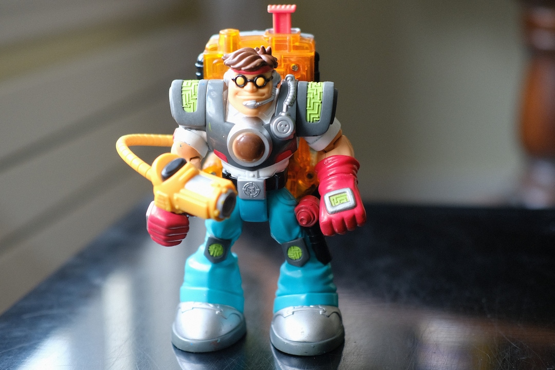 MoViPets ショウタロウ少年　ANTI HEROES モビペッツ Fisher-price Rescue Heroes Matt Medic Powermax Forklift Action