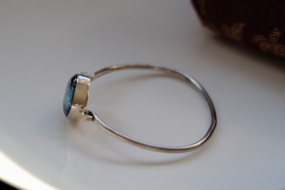 Vintage Sterling Silver Bangle with dichroic Glass - image 3