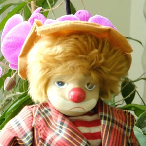 Vintage Porcelain Clay Hobo Clown Doll on Stand