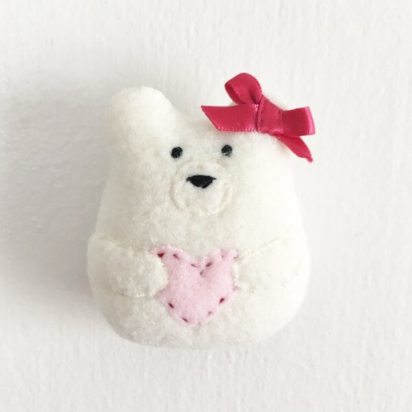 Sweetheart Bear Valentine's Day Ornament, Valentine's Day Decor, Valentine's Day Gift, Friend Gift, Gift for Her, Galentine's Day Gift