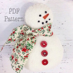 Snowman Christmas Ornament Pattern, Easy Sewing Pattern, Snowman Patterns, Christmas Crafts, Felt Ornament Pattern, DIY Holiday Ornament