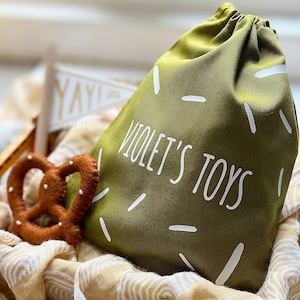 Borsa portaoggetti personalizzata con coriandoli e granelli, decorazioni scandinave per bambini, idee regalo per bambini, cameretta boho, idee per camerette boho, idee per arredare la sala giochi