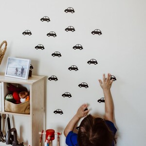 Auto-Wandaufkleber für Jungenzimmer, lustige Kinderwandaufkleber, Fahrzeug-Kinderwanddekor, Spielzimmer-Wandkunst, entfernbare Kinderwandaufkleber, Schälen und Kleben