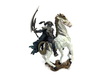 Final Fantasy VII Advent Children Keychain Mini Toy Figure Model