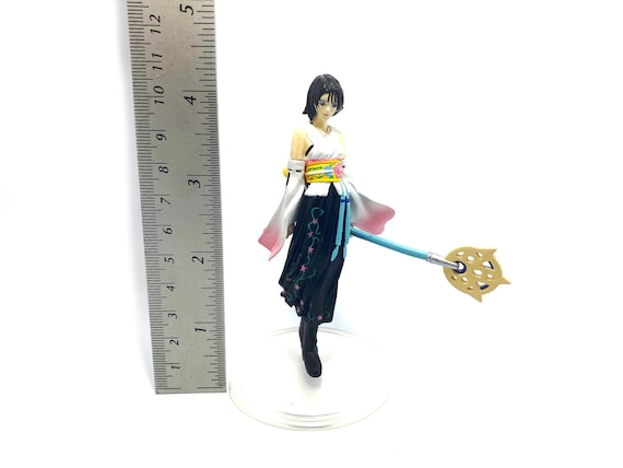 正規品 フィギュア ファイナルファンタジーX PLAY ARTS改 ユウナ FF10