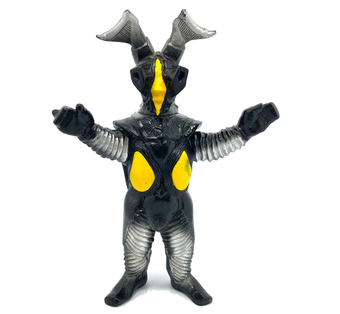 激レア　ヴィンテージ　ウルトラマン　怪獣フィギュア il_1080xN.3867660246_lhz1.jpg