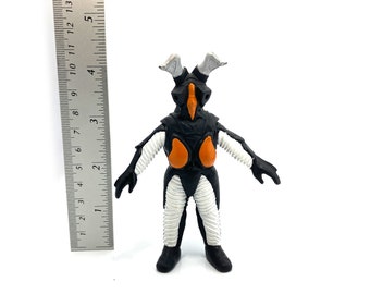 ALIENフィギュアセット Alien フィギュアセット offspring & face hugger - メルカリ