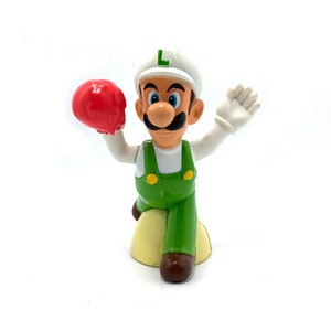 Super Mario Bros. Mcdonald Happy Meal Kid Collection Model Toys Figure - Luigi Throw Fire