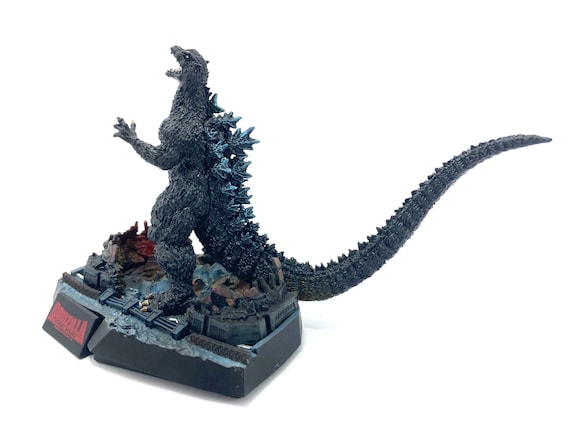 ゴジラ-1.0」劇中シーンをジオラマフィギュアで再現！ セット