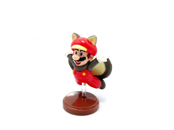 Super Mario Bros Sammlung Mini Modell Spielzeug Figur Japan Fliegendes  Eichhörnchen Mario - .de