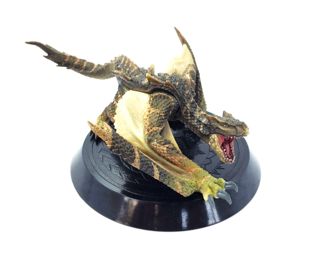 CAPCOM TIGREX フィギュア Monster Hunter Amazon.com: TAMASHII NATIONS - Monster Hunter Rise - Tigrex
