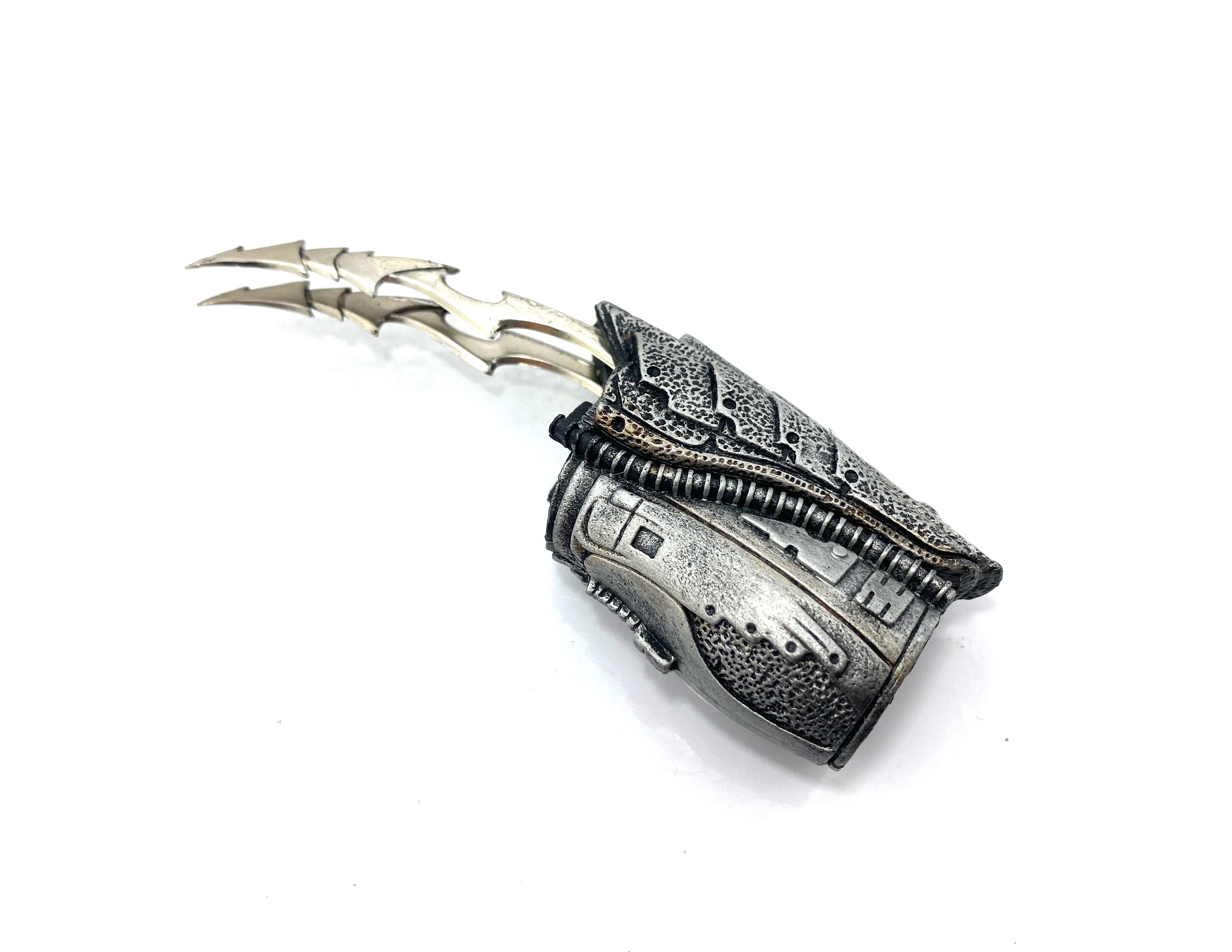 Predator wrist blades - Etsy 日本