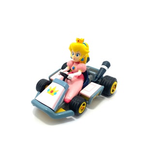 Mario Kart 7 Nintendo Racer Collection Model Toys Figure - Princess Peach Standard Kart