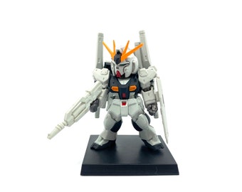 Mobile Suite Gundam Converge Series #21 Bandai Toys Figura de acción Japón - RX-93 NU Gundam