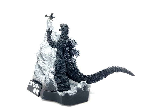 Godzilla 1955 Bandai Complete Works Diorama Mini Figure HG