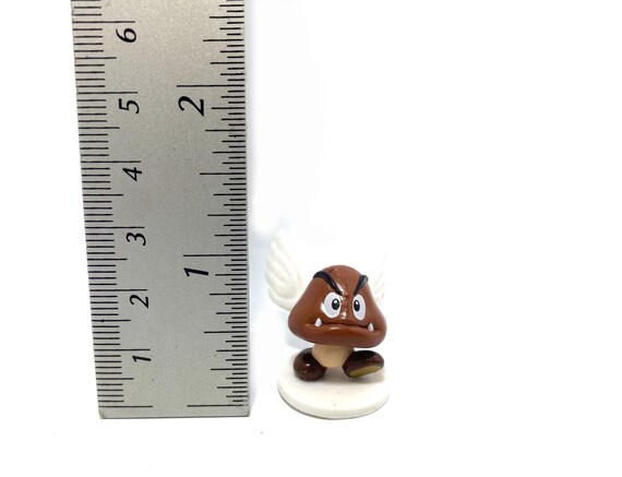 Super Mario Bros Collection Mini Mascot Toys Figure Japan - Goomba
