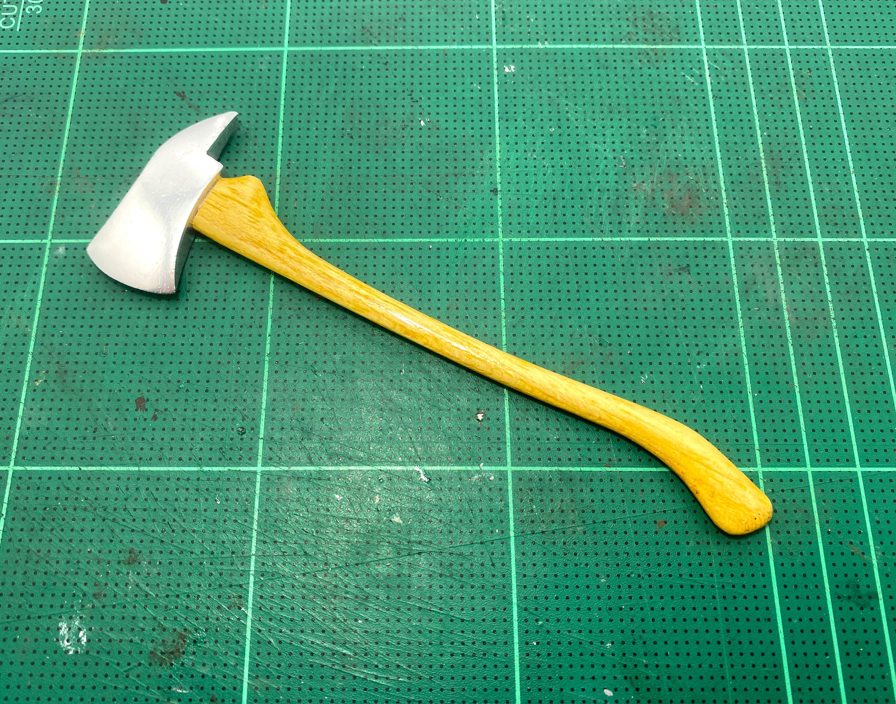 1/6 Scale Custom Shining Axe Hatchet Handmade Firefighter Fireman Action Figure