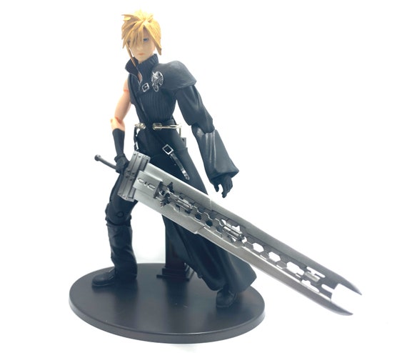 FINAL FANTASY VII ADVENT CHILDREN　フィギュア Amazon.com: FINAL FANTASY VII ADVENT CHILDREN PLAY ARTS Reno