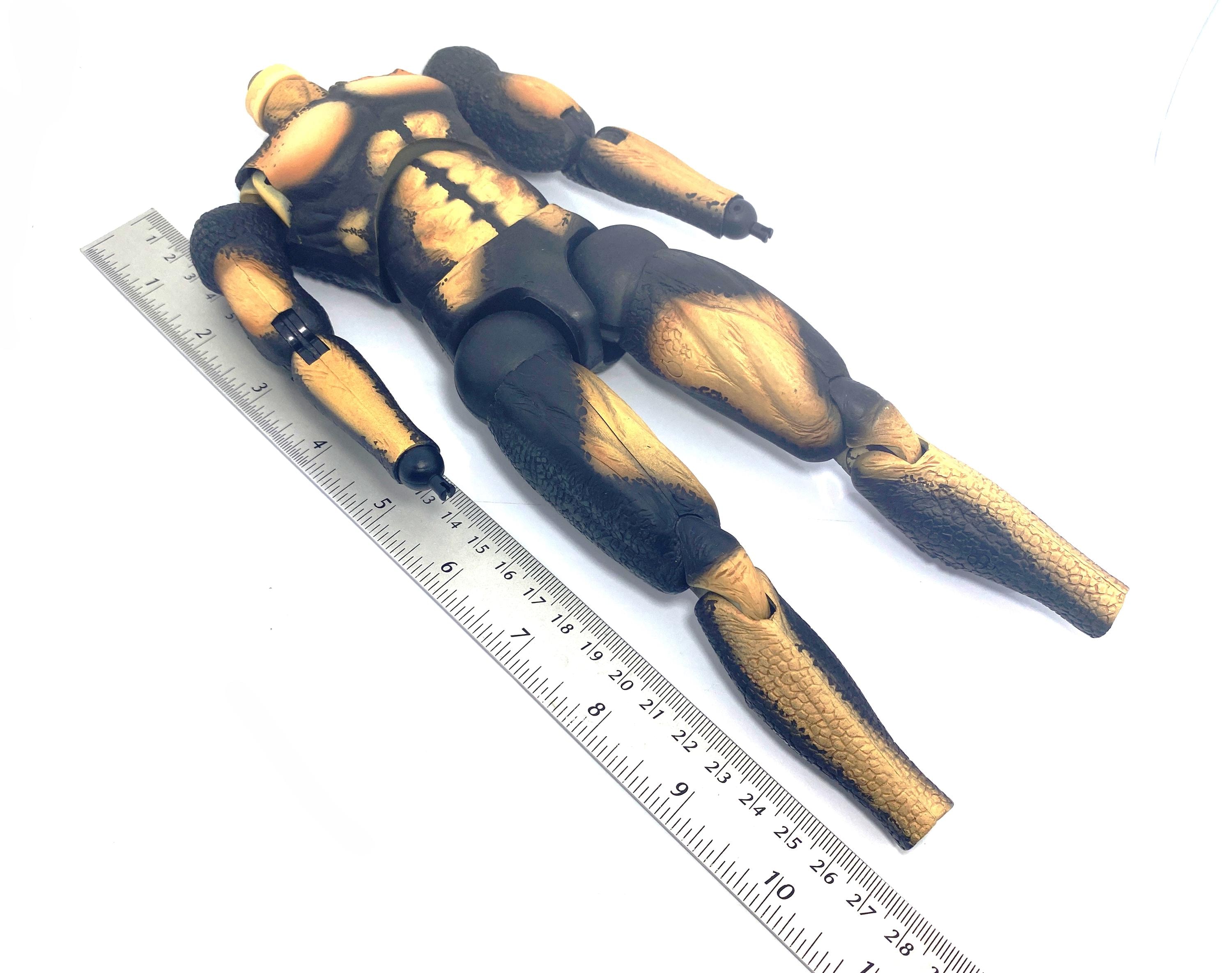プレデター フィギュア イエロー ブラック il_fullxfull.7157382064_rnnd.jpg