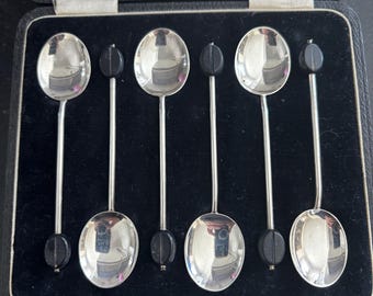 Cucharas de café antiguas de plata esterlina en caja original; juego de 6