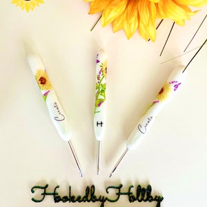 Hooked on Sunshine Crochet Hook, Custom Crochet Hook, Ergonomic Hook, Hooked by Holtby