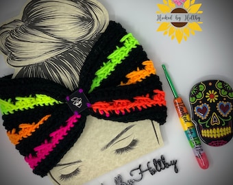 The Twisted Sister Headband Crochet Pattern, Earwarmer pattern, DIY Crochet,  Winter Headband, Winter Accessories, Hooked by Holtby