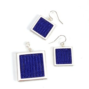 wire crochet DEEP BLUE SQUARE pendant and/or earrings