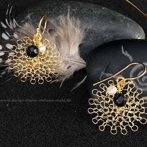 wire crochet golden FLOWER earrings