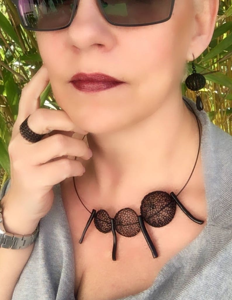 wire crochet necklace BLACK BEAUTY with black coral