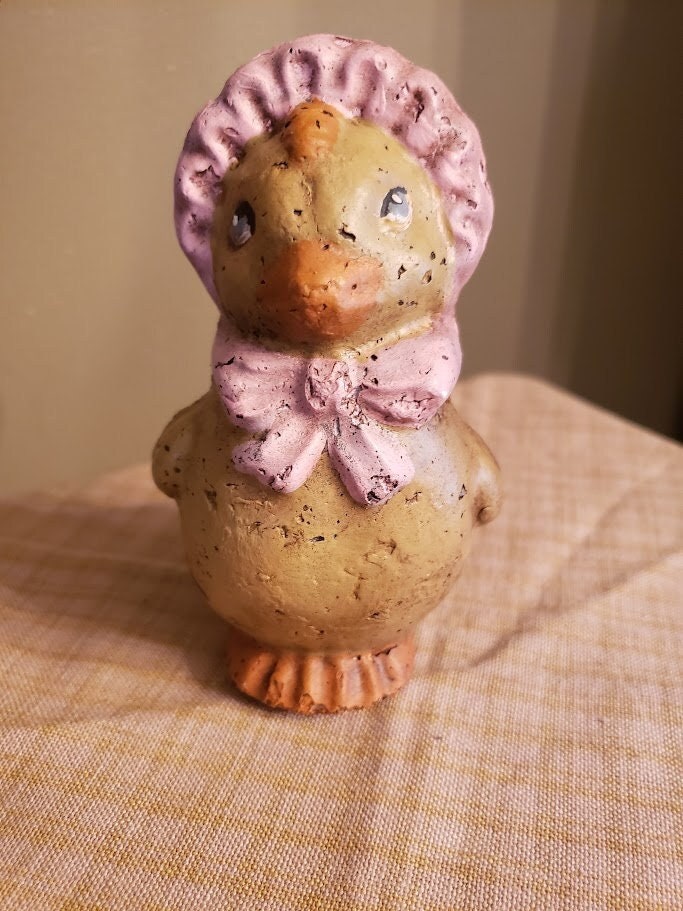 Primitive Mama Chick