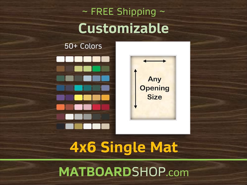 Pu&ograve; includere: Un passe-partout singolo 10x15 cm bianco con un'apertura personalizzabile, su sfondo di venature del legno scuro. L'immagine mostra una tavolozza di oltre 50 colori. Il testo include "Personalizzabile" e "MATBOARDSHOP.com".