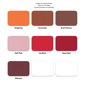 K&ouml;nnte beinhalten: Eine Farbpalette mit acht rechteckigen Farbfeldern, beschriftet als Tangerine, Terracotta, Burnt Sienna, Soft Pink, Cardinal, Deep Red und Maroon. Die Farben reichen von leuchtendem Orange und erdigen Braunt&ouml;nen bis zu verschiedenen Rosa- und Rott&ouml;nen.