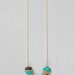 Avalaya Collana lunga con perline in legno bianco turchese/grigio/bianco antico e uccello in cotone nero, lunghezza massima 96 cm, regolabile, Legno cavi legno