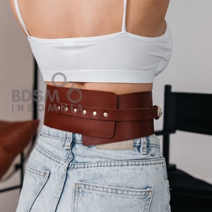 Leather wide waist belt, Brown leather belt, Leather corset belt for women, Waist cincher belt, Under bust belt, wide waist belt with rings
