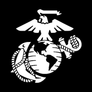 Puede incluir: Una silueta blanca del emblema del Cuerpo de Marines de los Estados Unidos. El emblema presenta un &aacute;guila con las alas extendidas, un globo terr&aacute;queo y un ancla.