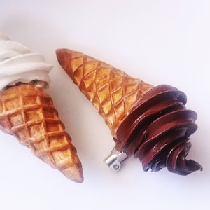 Ice Cream Pin, Swirl ice cream Brooch - Lapel Pin Food Jewelry