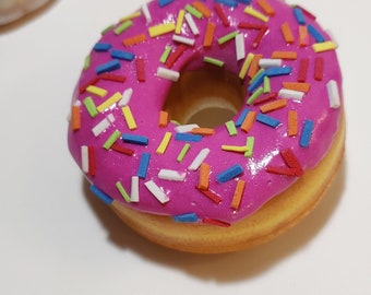 Pin de barra de donut con chispas rosas, joyería de comida falsa
