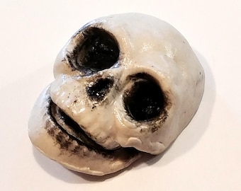 Skull lapel pin, Halloween Costume Accessory