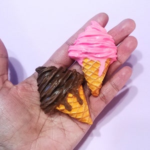 1 Soft Serve Ice Cream Magnet, Fake Food Magnets, Foodie Gift, Christmas Gift, Cute Unique Gift